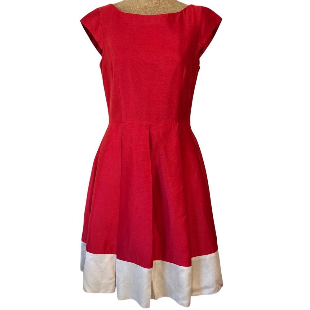 Kate Spade Adette Fit & Flare Pleated Stripe Dress Size 8 EUC Red and ivory